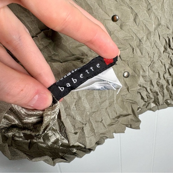 Babette Crinkle Top Anthropologie Snap Button Tan Brown Laganlook Size Small - Picture 6 of 9